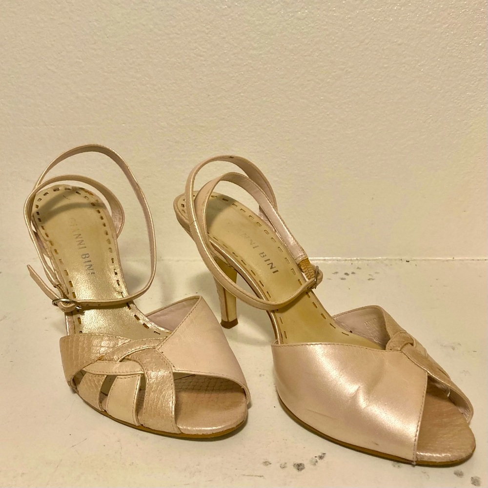 GIANNI BINI VTG Snakeskin Peep-Toe Slingback Ankle Strap Heels